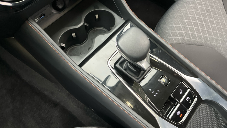 MG HS 1.5 T-GDI SE 5dr DCT Petrol Hatchback